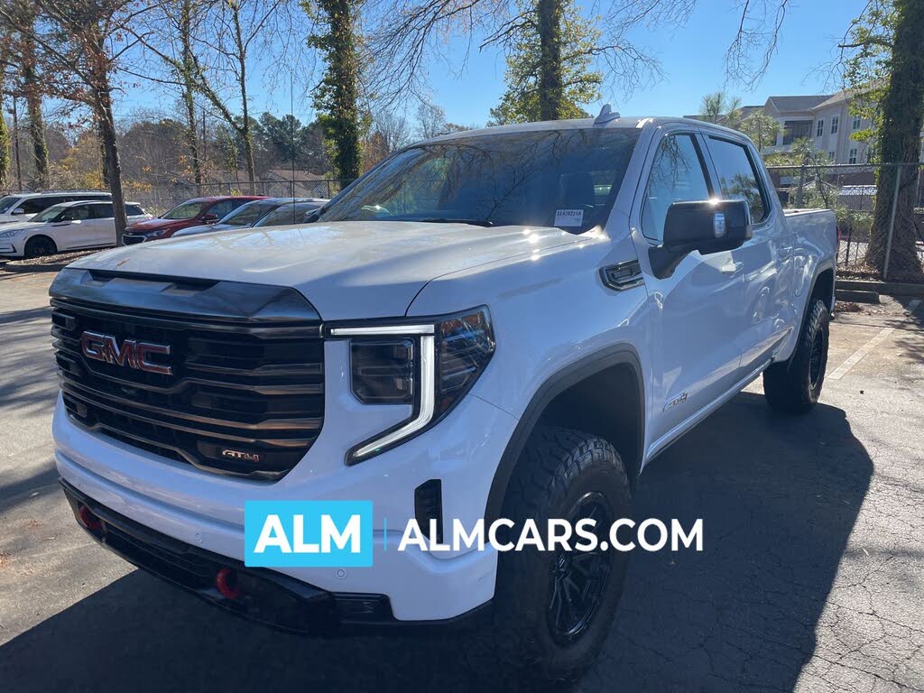 2023 GMC Sierra 1500 AT4 Crew Cab 4WD