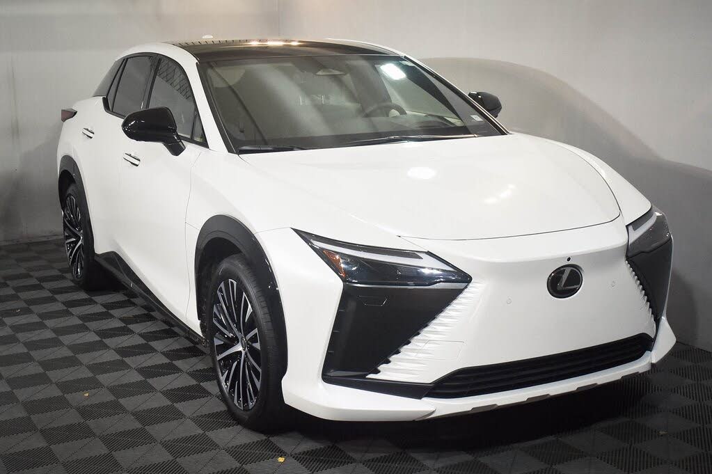 2023 Lexus RZ 450e Luxury AWD