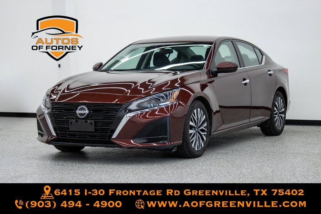 2023 Nissan Altima 2.5 SV FWD