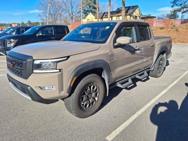 2023 Nissan Frontier PRO-4X Crew Cab 4WD