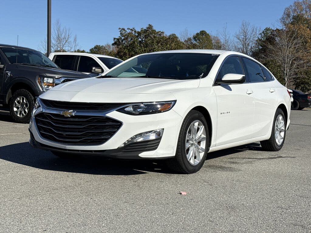 2024 Chevrolet Malibu LT with 1LT FWD