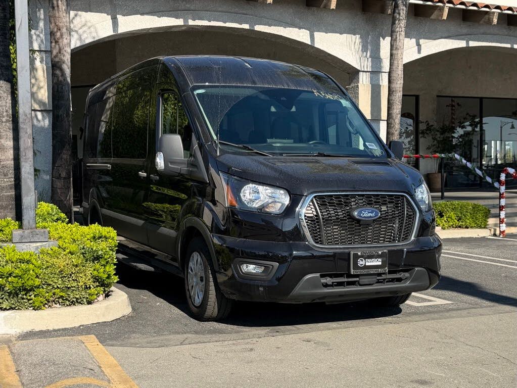 2024 Ford Transit Passenger 350 XLT Medium Roof LB RWD