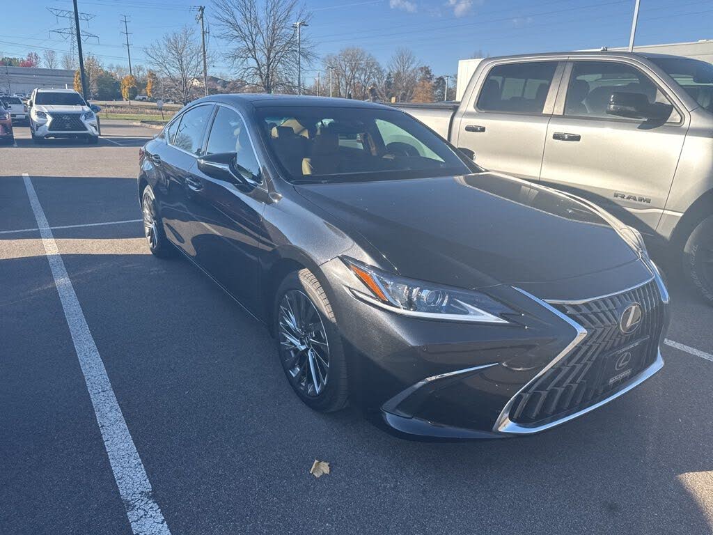 2024 Lexus ES 350 Luxury FWD