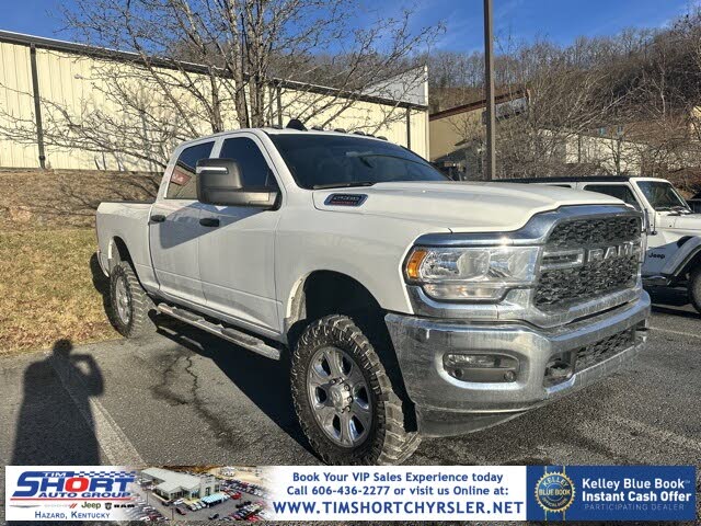 2024 RAM 2500 Tradesman Crew Cab 4WD