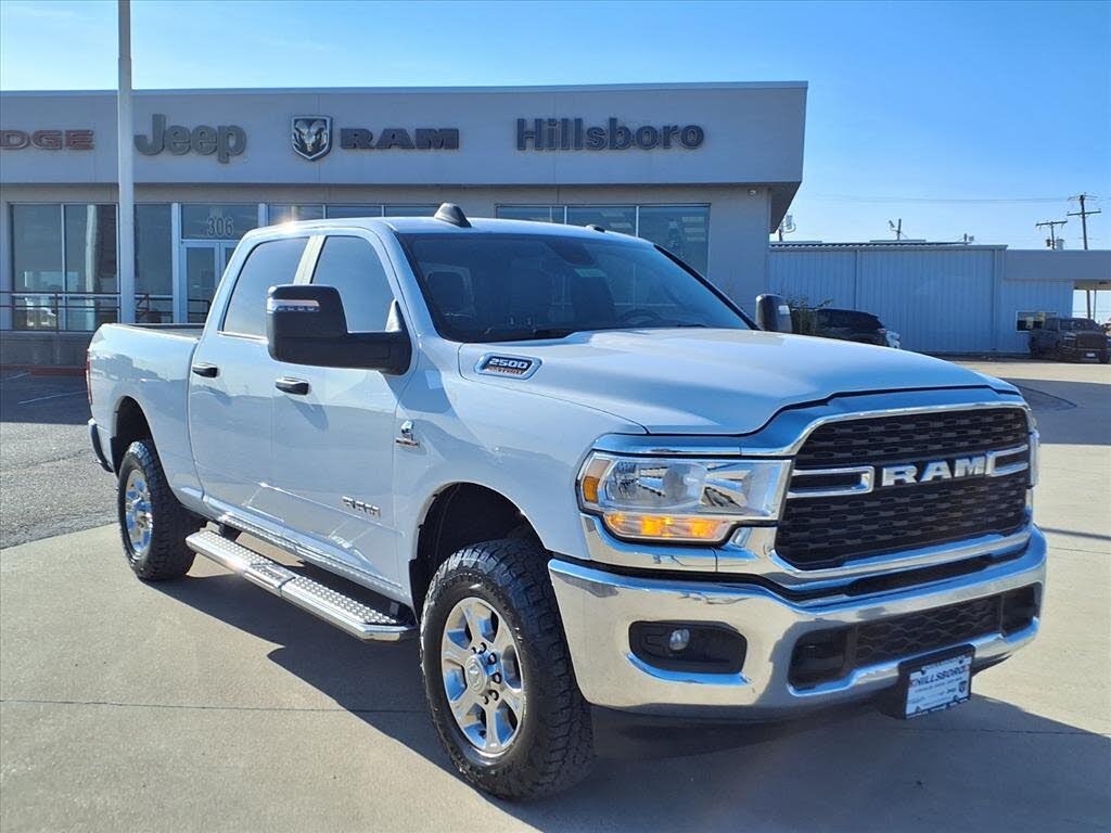 2024 RAM 2500 Big Horn Crew Cab 4WD