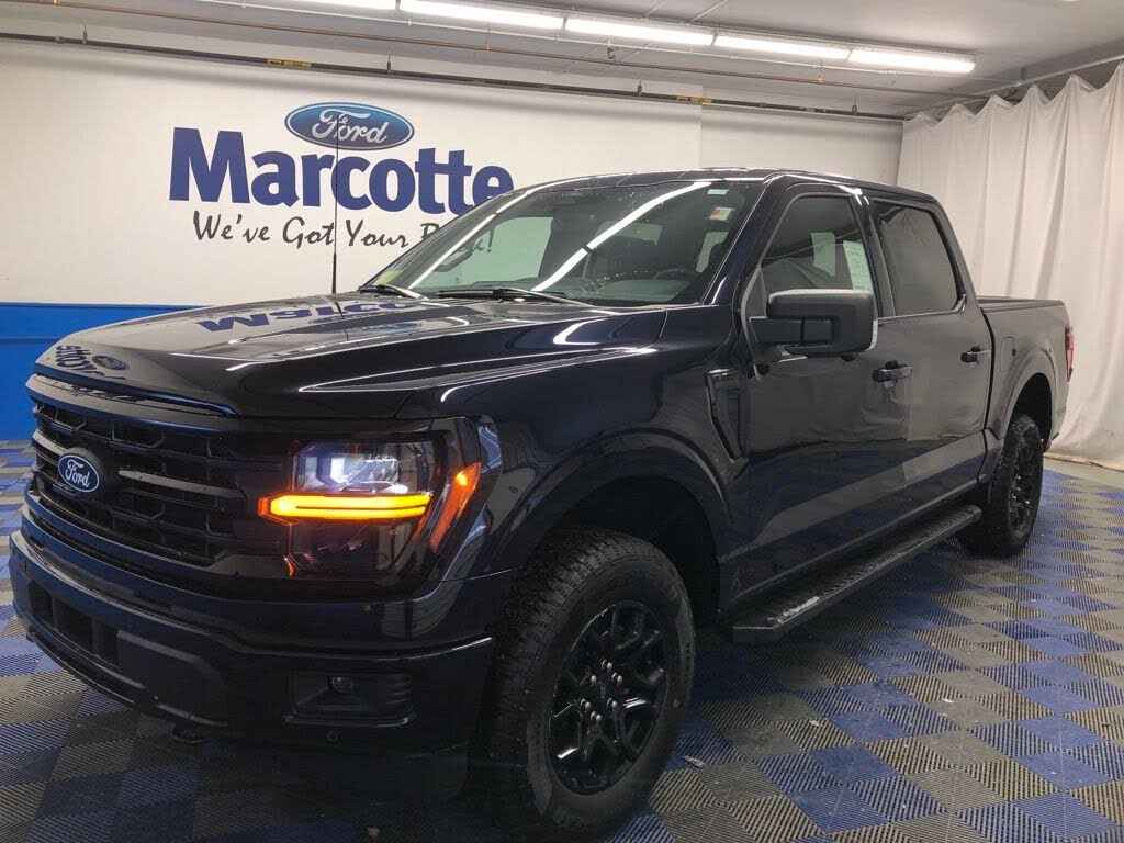 2025 Ford F-150 Raptor SuperCrew 4WD