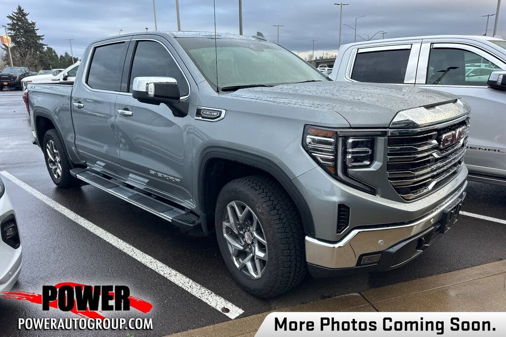 2025 GMC Sierra 1500 SLT Crew Cab 4WD