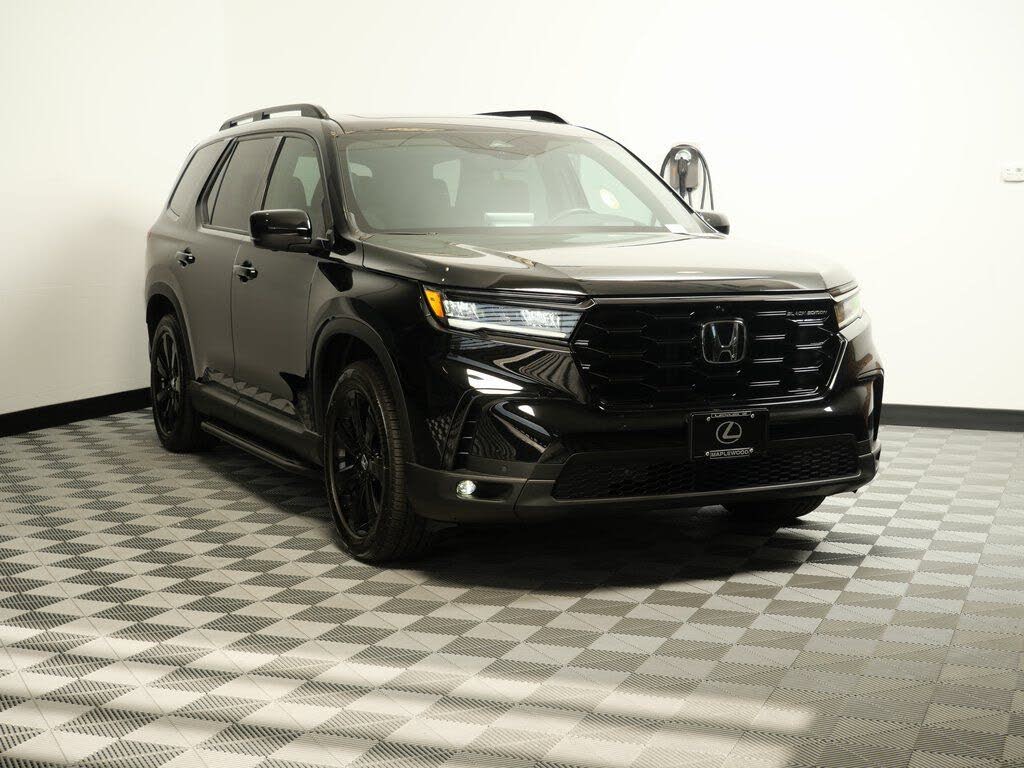 2025 Honda Pilot Black Edition AWD