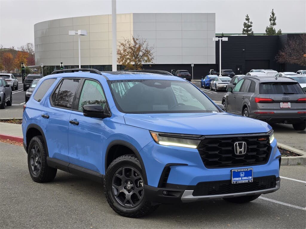 2025 Honda Pilot TrailSport AWD