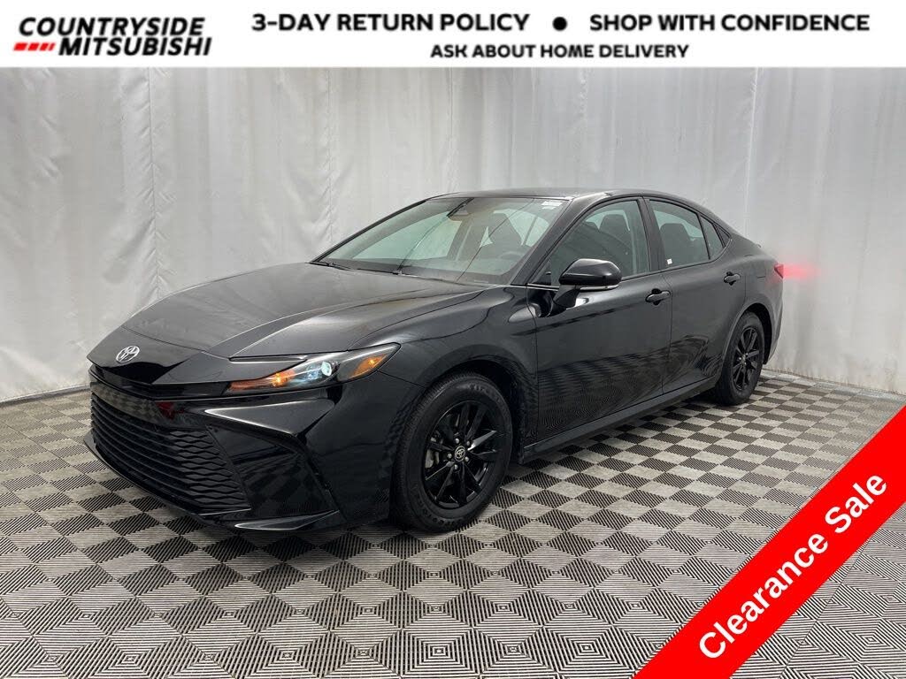 2025 Toyota Camry LE FWD