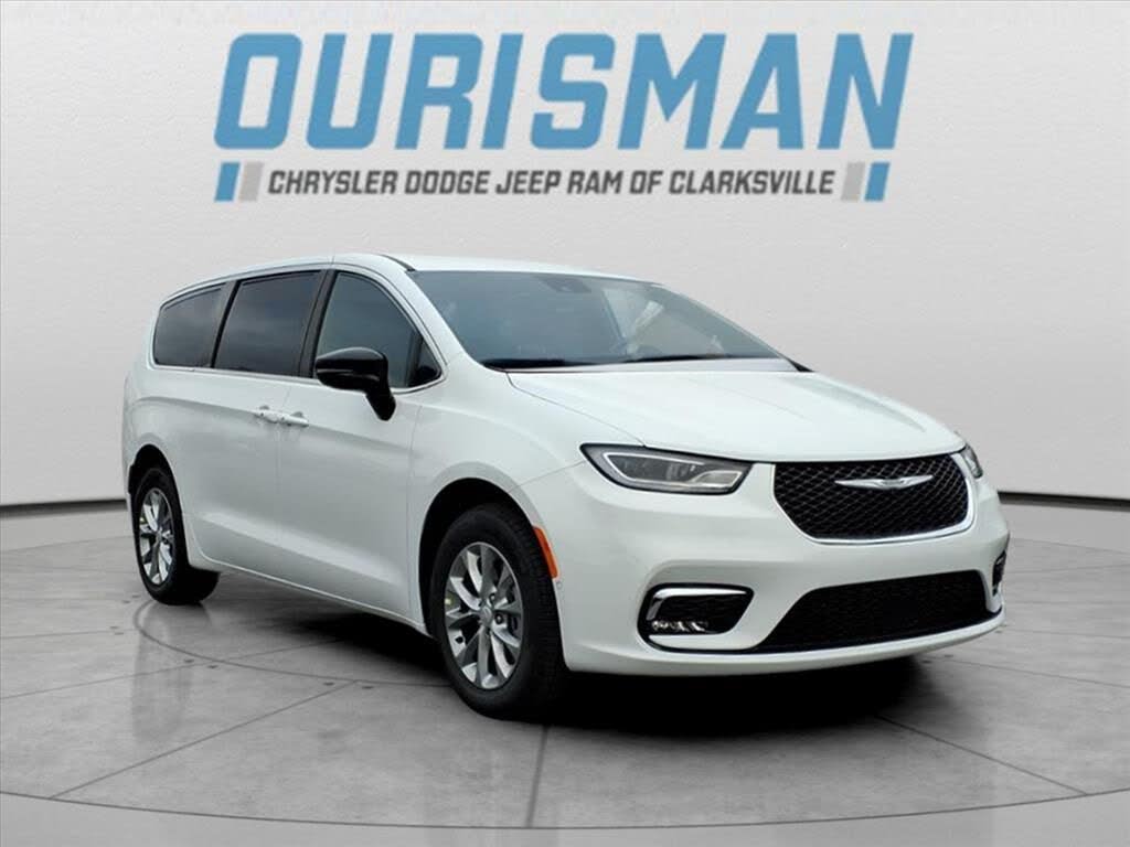 2026 Chrysler Pacifica Select AWD