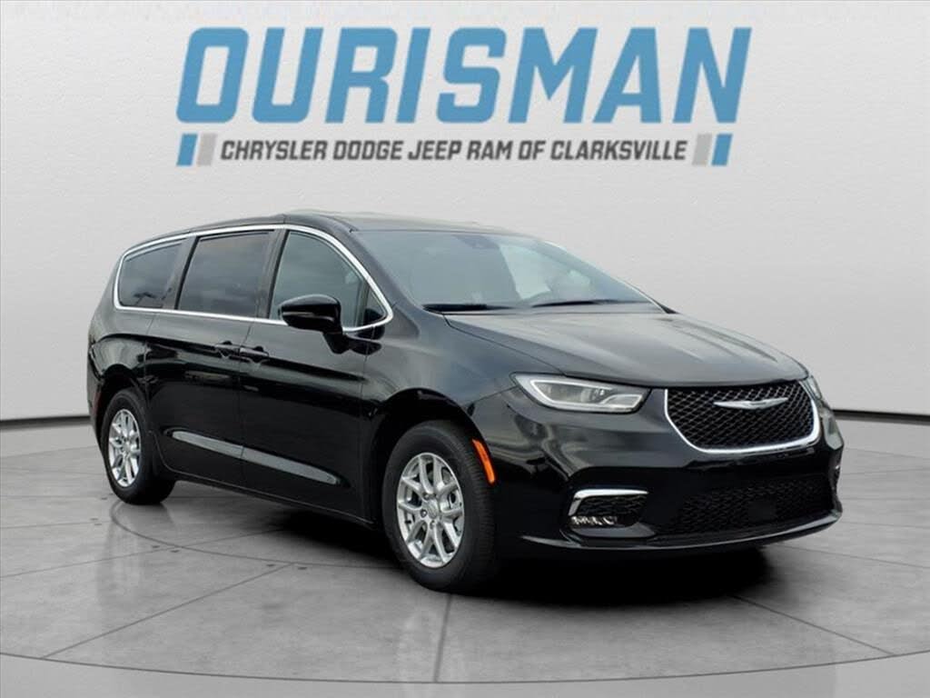 2026 Chrysler Pacifica Select FWD