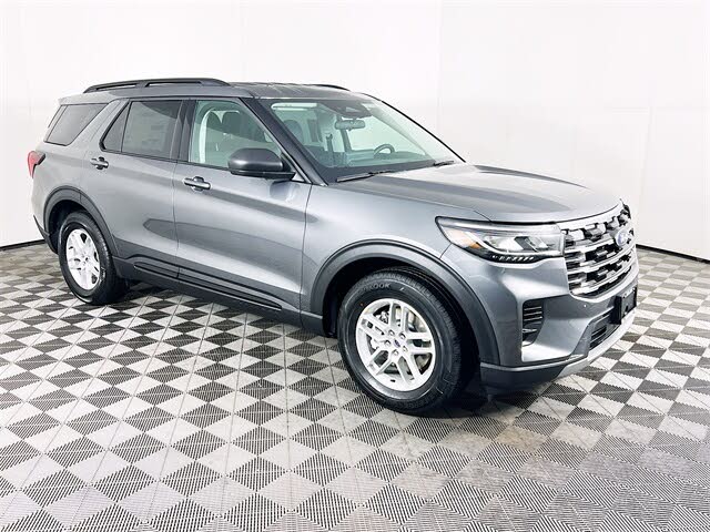 2026 Ford Explorer Active RWD