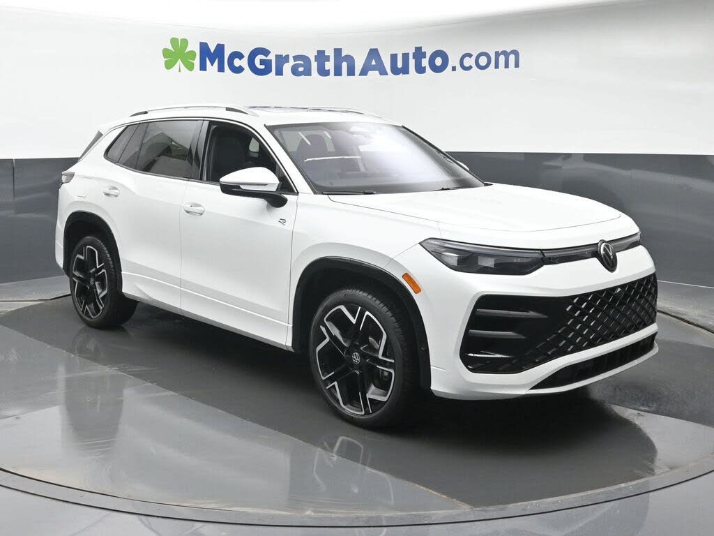 2026 Volkswagen Tiguan SEL R-Line Turbo 4Motion