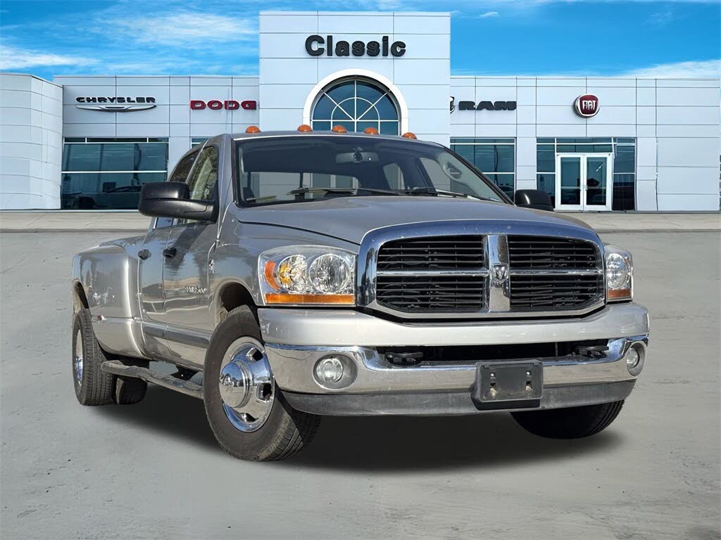 2006 Dodge RAM 3500 SLT Quad Cab LB DRW RWD