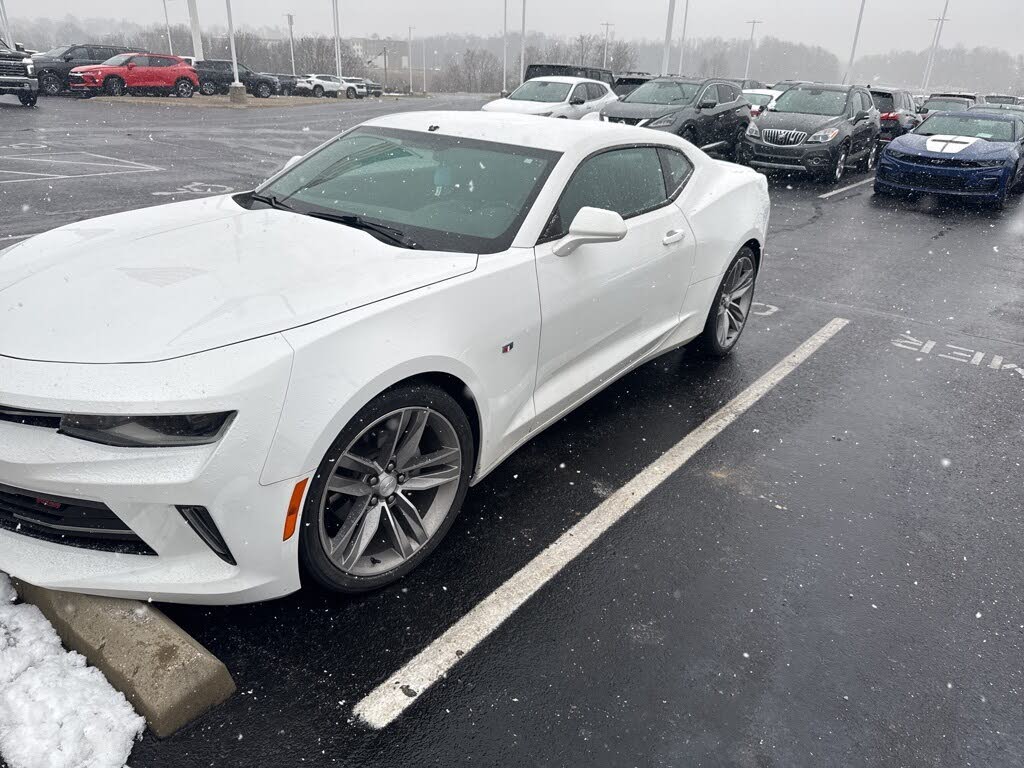 2017 Chevrolet Camaro 1LT Coupe RWD