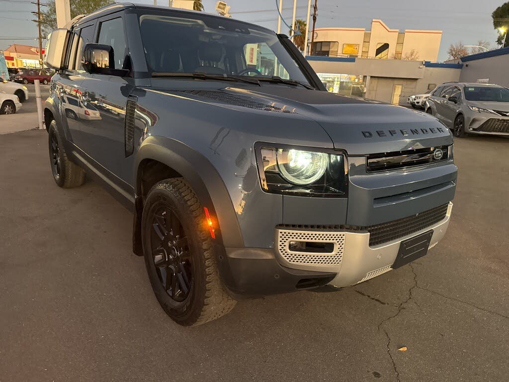 2020 Land Rover Defender 110 SE AWD