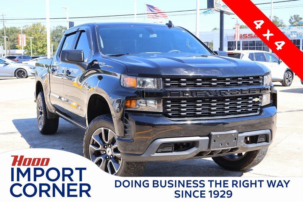 2022 Chevrolet Silverado 1500 Custom Crew Cab 4WD