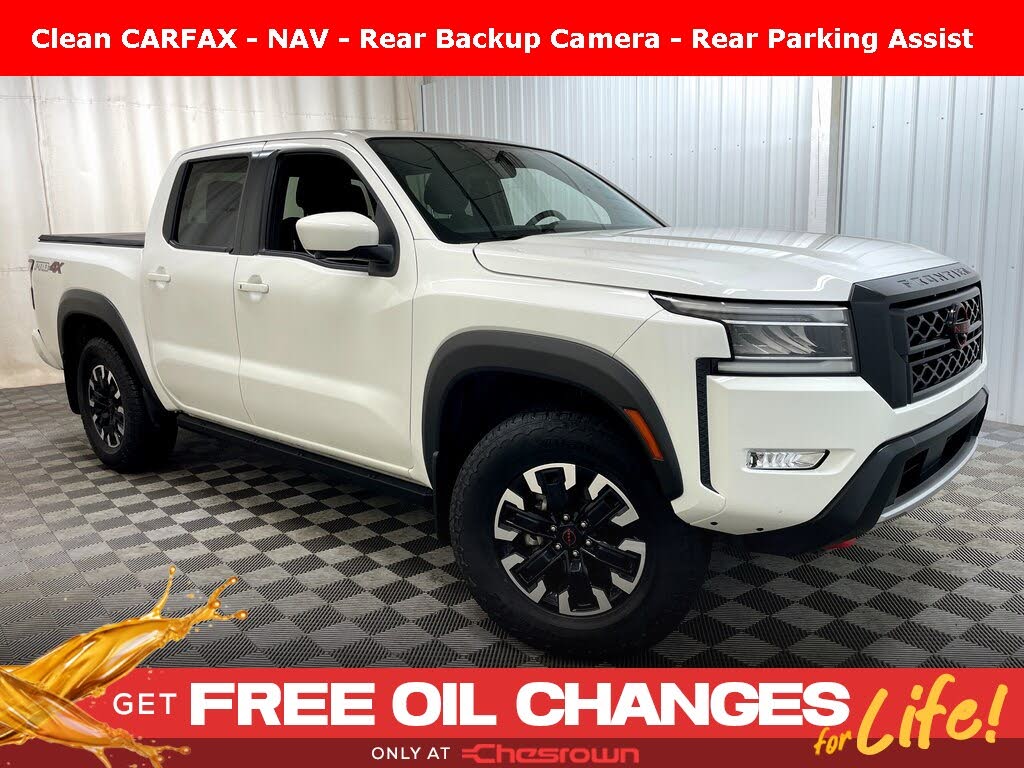 2024 Nissan Frontier PRO-4X Crew Cab 4WD