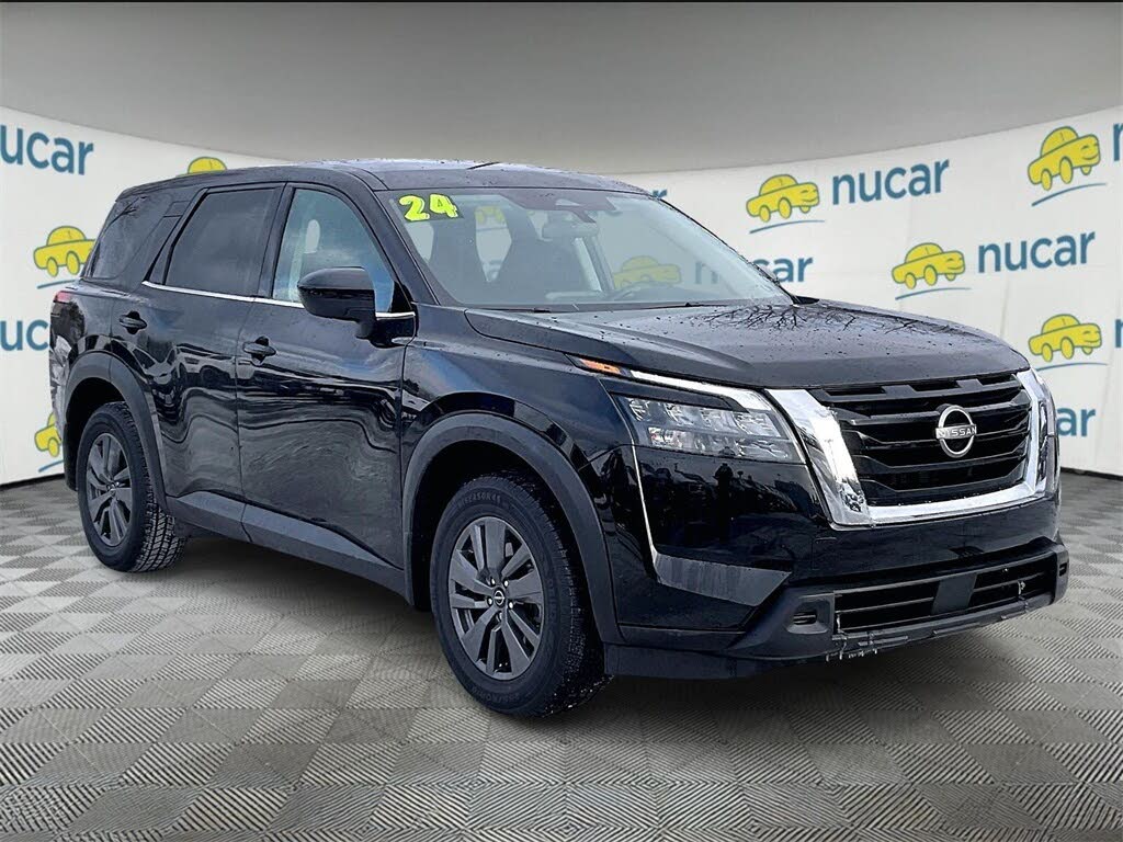 2024 Nissan Pathfinder S 4WD