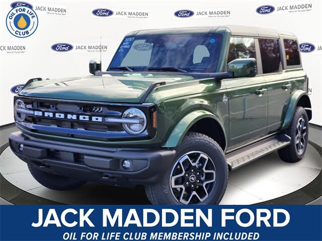 2025 Ford Bronco Outer Banks 4-Door 4WD
