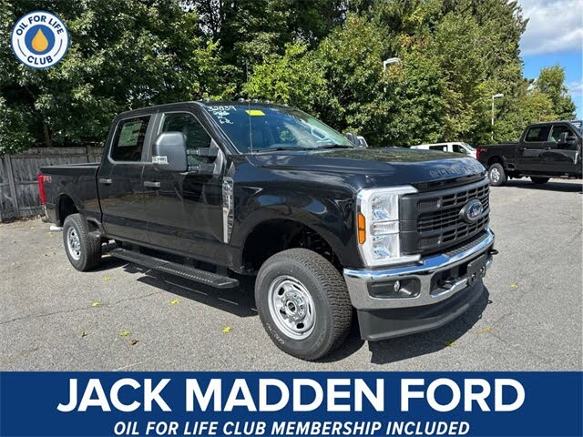 2025 Ford F-250 Super Duty XL Crew Cab 4WD
