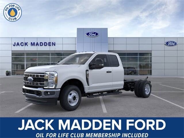 2025 Ford F-350 Super Duty Chassis XL SuperCab DRW 4WD