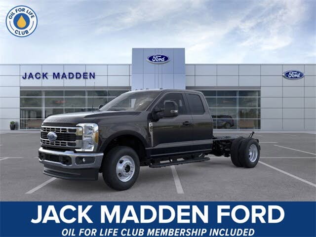 2025 Ford F-350 Super Duty Chassis XL SuperCab DRW 4WD