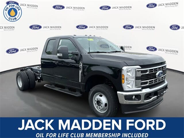 2025 Ford F-350 Super Duty Chassis XL SuperCab DRW 4WD