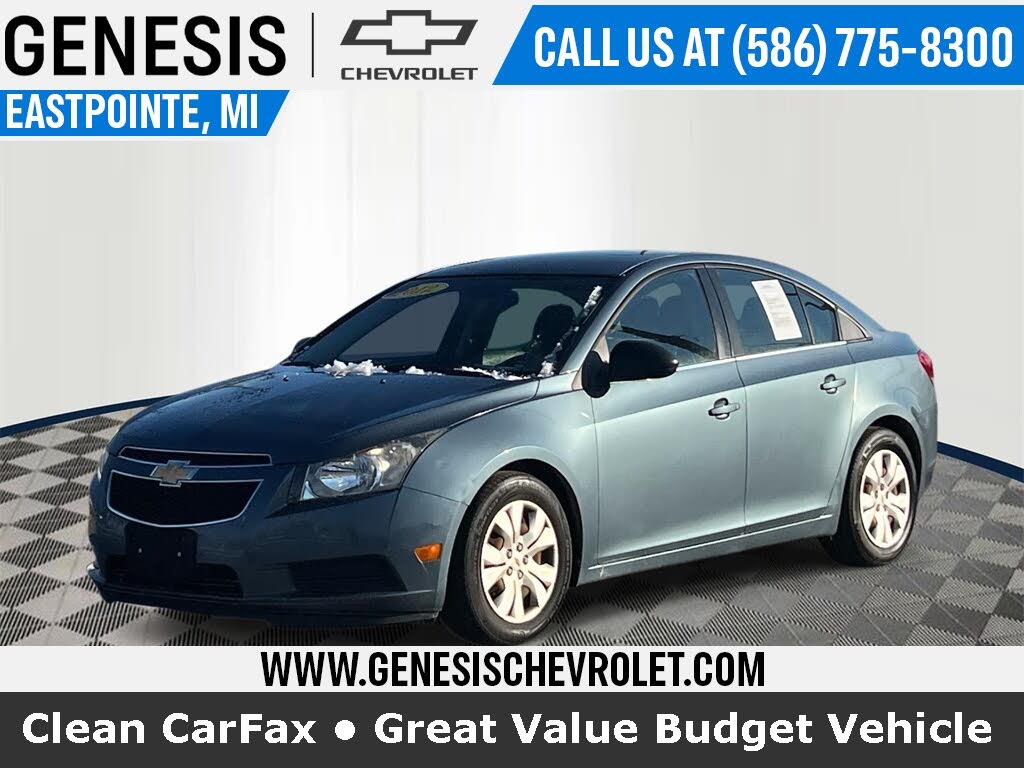 2012 Chevrolet Cruze LS Sedan FWD