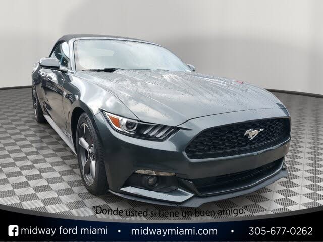 2015 Ford Mustang V6 Convertible RWD