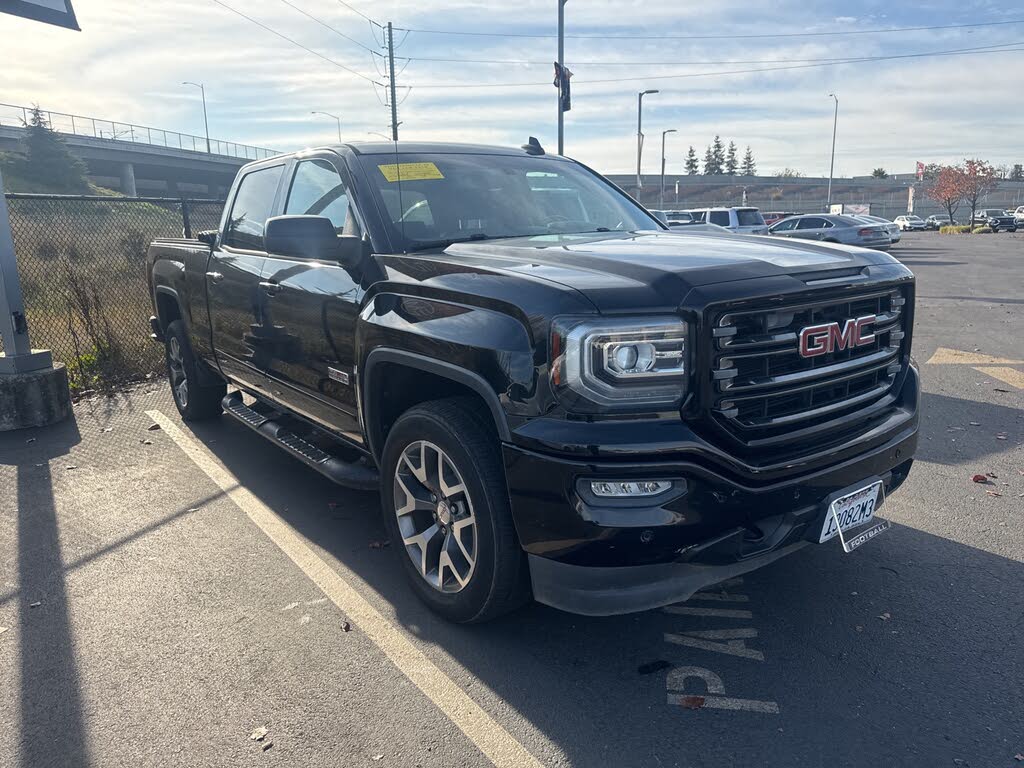 2017 GMC Sierra 1500 SLT Crew Cab 4WD