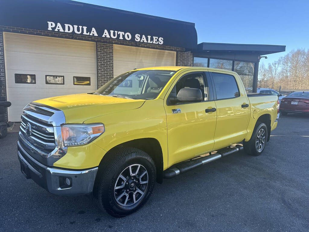2017 Toyota Tundra SR5 CrewMax 5.7L 4WD