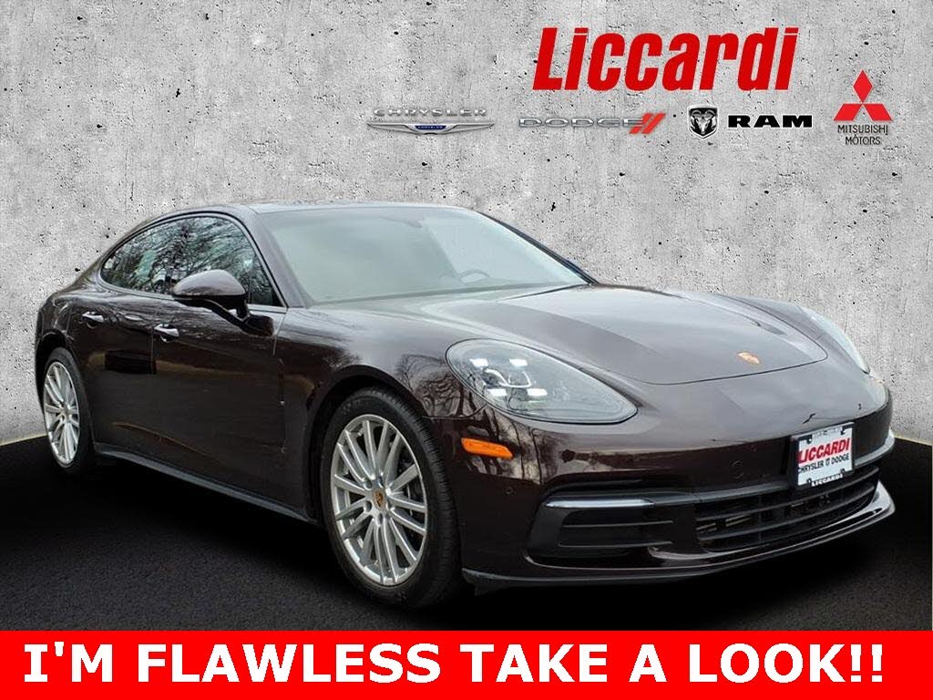 2018 Porsche Panamera 4 AWD