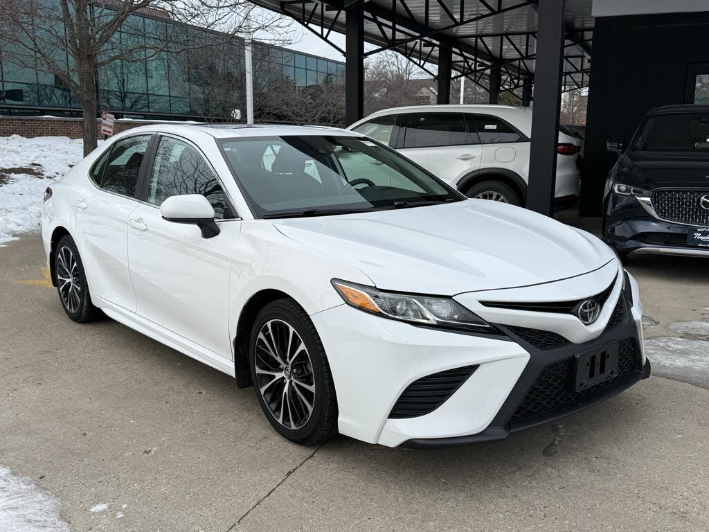 2019 Toyota Camry LE FWD