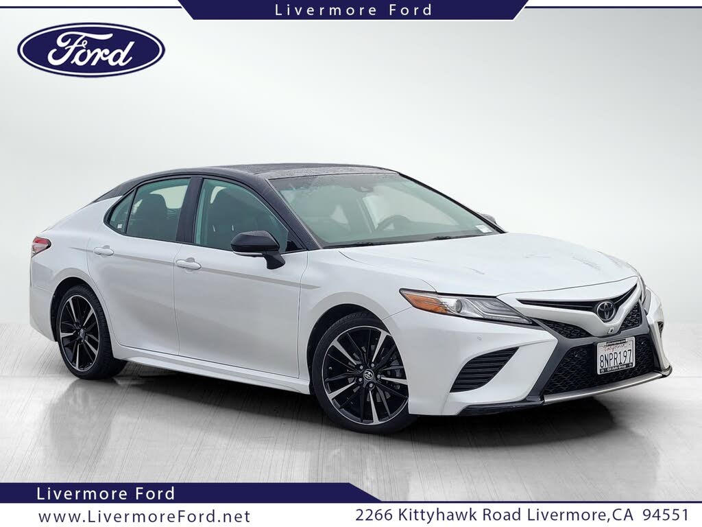 2019 Toyota Camry XSE V6 FWD