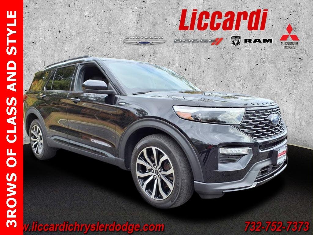 2022 Ford Explorer ST-Line AWD