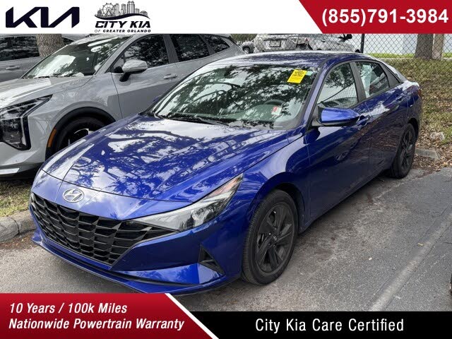 2022 Hyundai Elantra SEL FWD