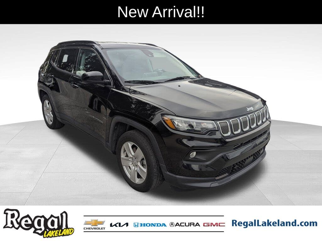 2022 Jeep Compass Latitude FWD