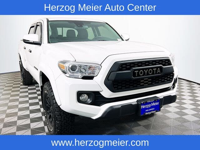 2022 Toyota Tacoma SR5 V6 Double Cab 4WD