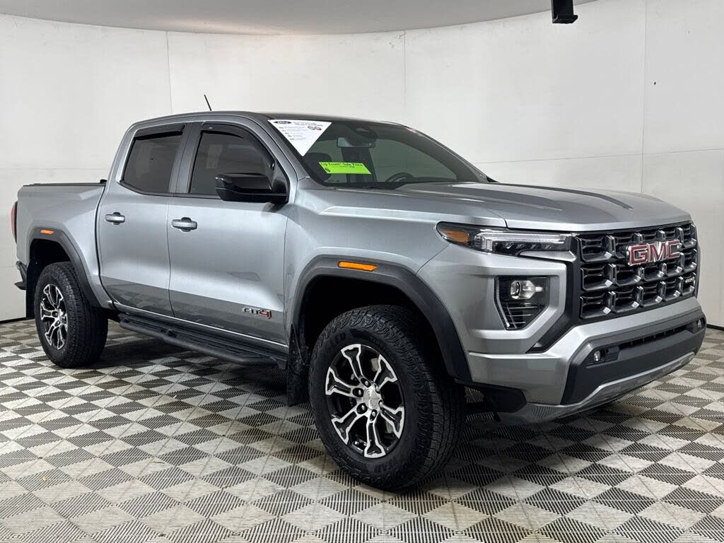 2023 GMC Canyon AT4 Crew Cab 4WD