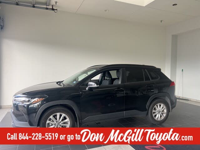 2023 Toyota Corolla Cross LE FWD