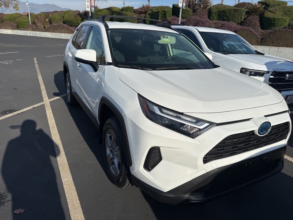 2024 Toyota RAV4 Hybrid LE AWD