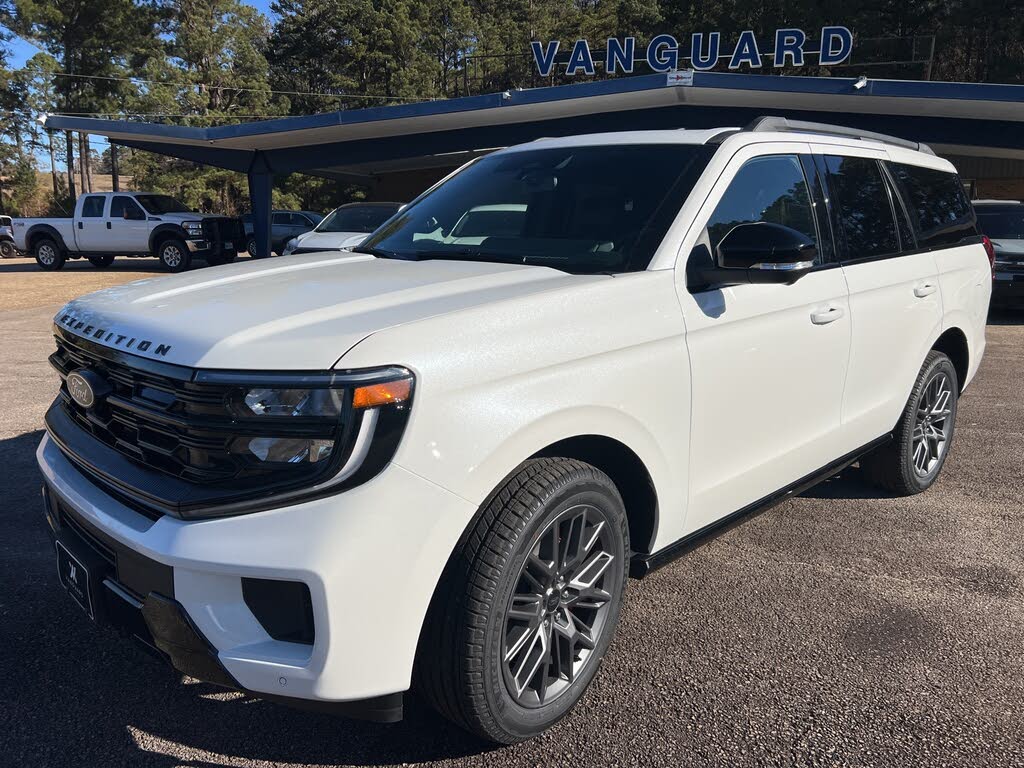 2025 Ford Expedition Platinum 4WD