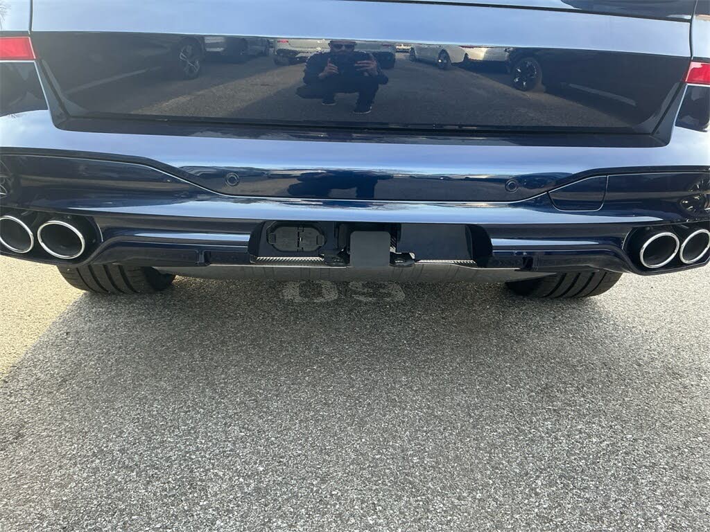 2026 BMW X7 Alpina XB7 AWD