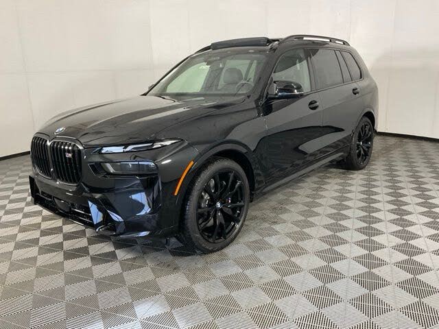 2026 BMW X7 M60i AWD