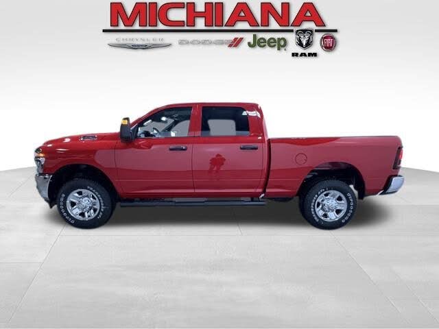 2026 RAM 2500 Tradesman Crew Cab 4WD