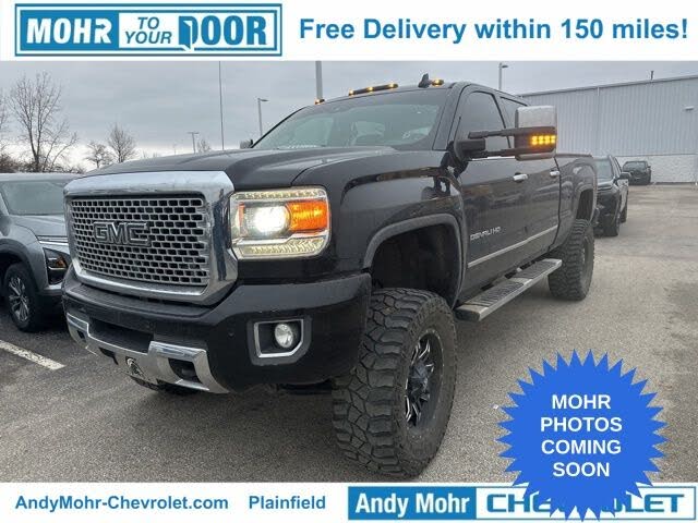 2016 GMC Sierra 2500HD Denali Crew Cab SB 4WD