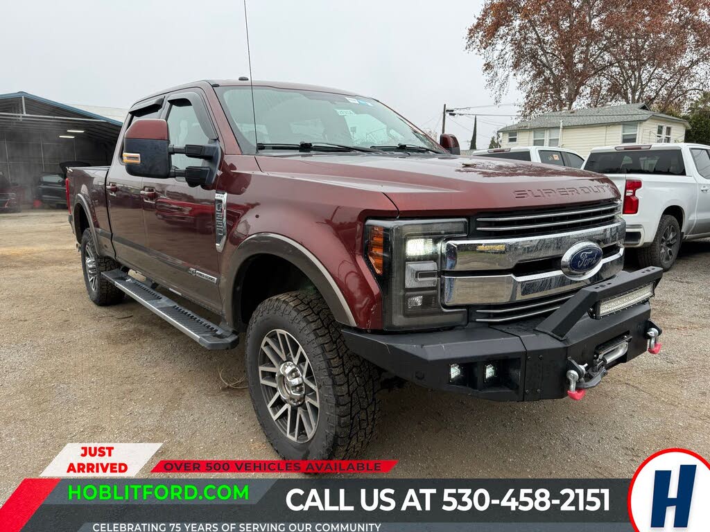 2017 Ford F-350 Super Duty Lariat Crew Cab 4WD