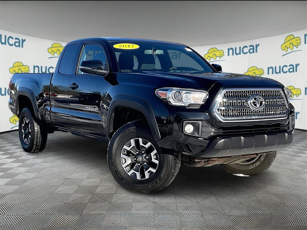 2017 Toyota Tacoma SR5 V6 Access Cab 4WD